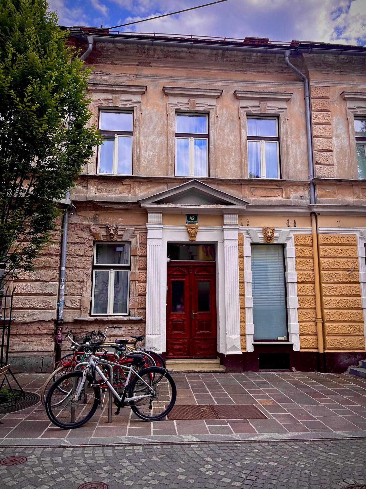 Cozy Apartments Любляна Экстерьер фото